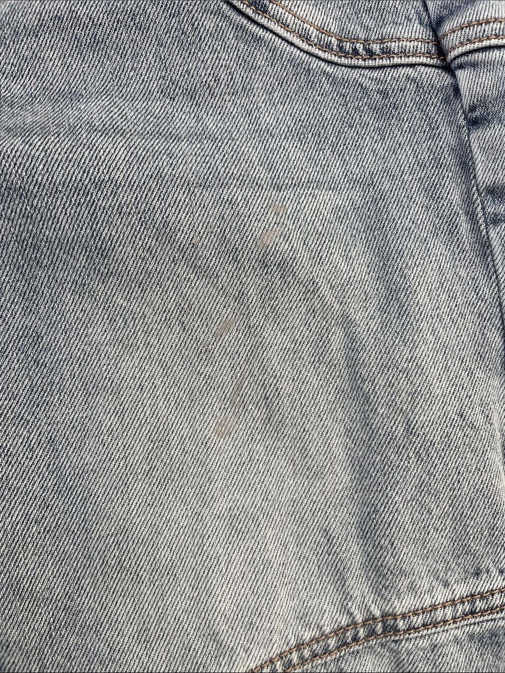 Saige Denim Light Wash Barrel Leg Women’s Jeans - Picture 4 of 11
